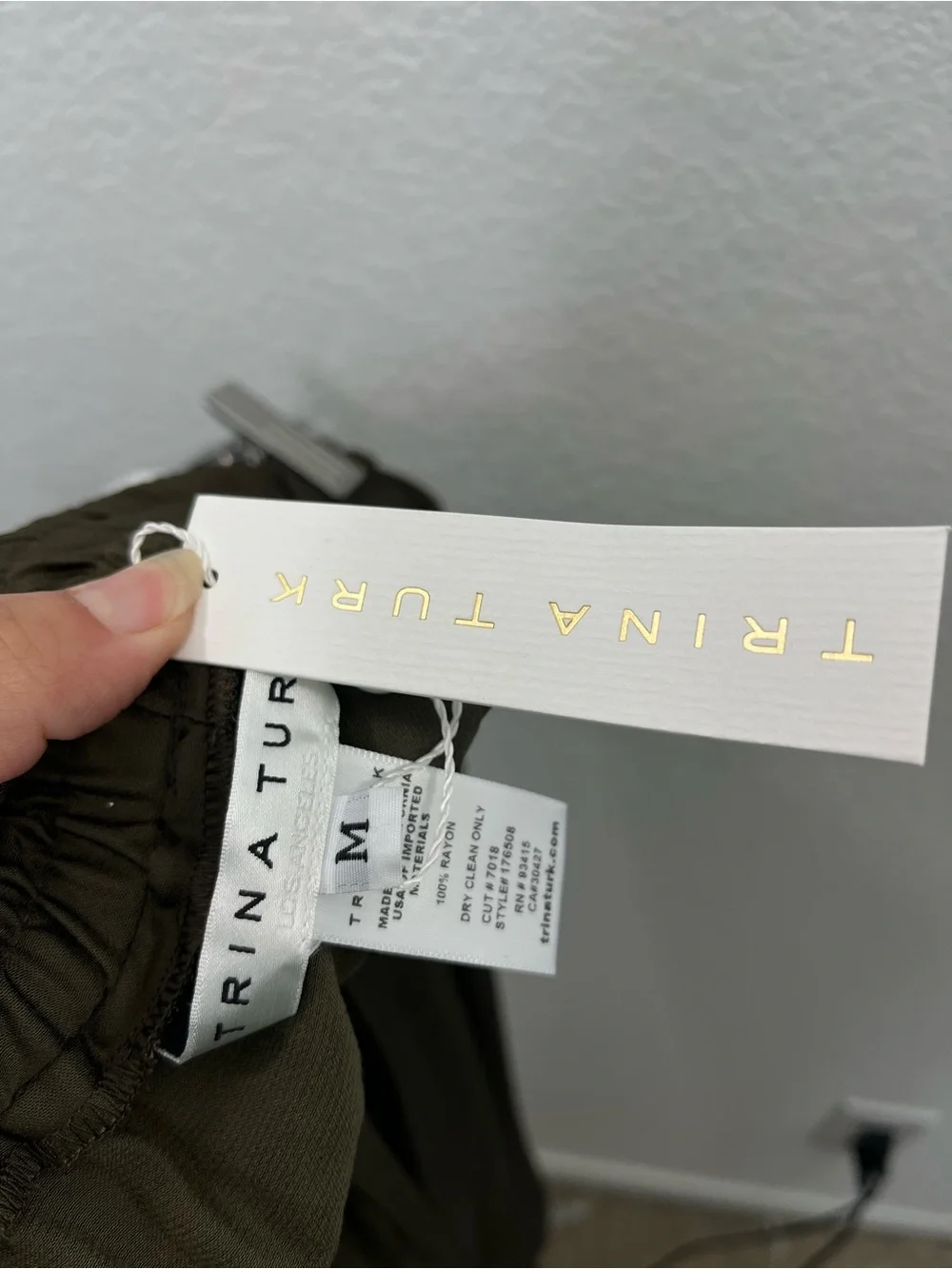 Trina Turk NEW Wide leg Pant Olive Pull on style size Medium - Picture 6 of 9